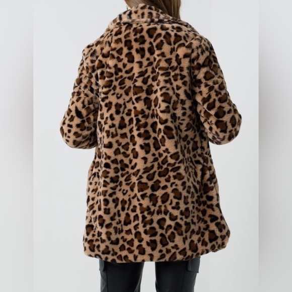 LEOPARD FAUX FUR JACKET/COAT - Picture 2 of 4